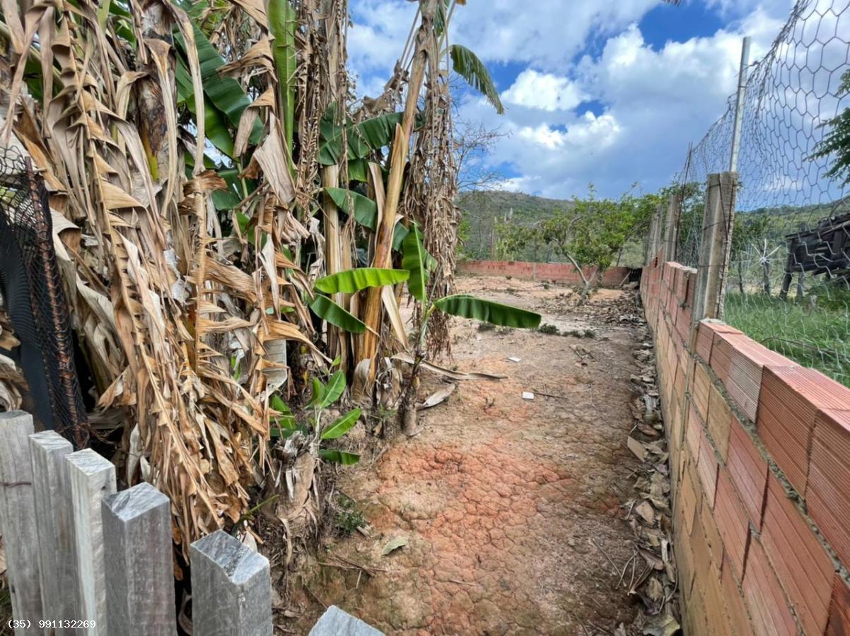 Chácara à venda com 2 quartos, 1m² - Foto 9